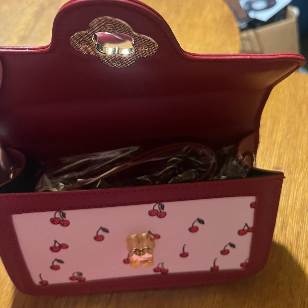 Cherry Print Women's Bag with Red Accents - Picture 7 of 8